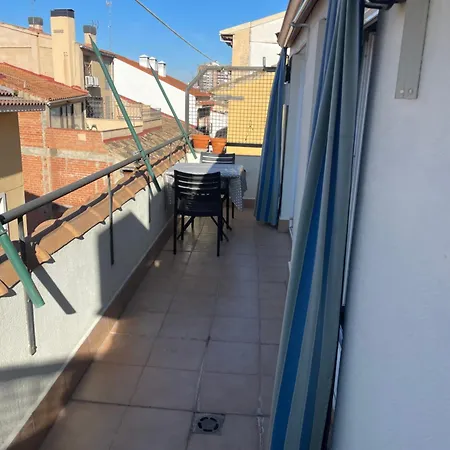 Apartment Atico Junto A Mercado Central, Con Parking Gratis *